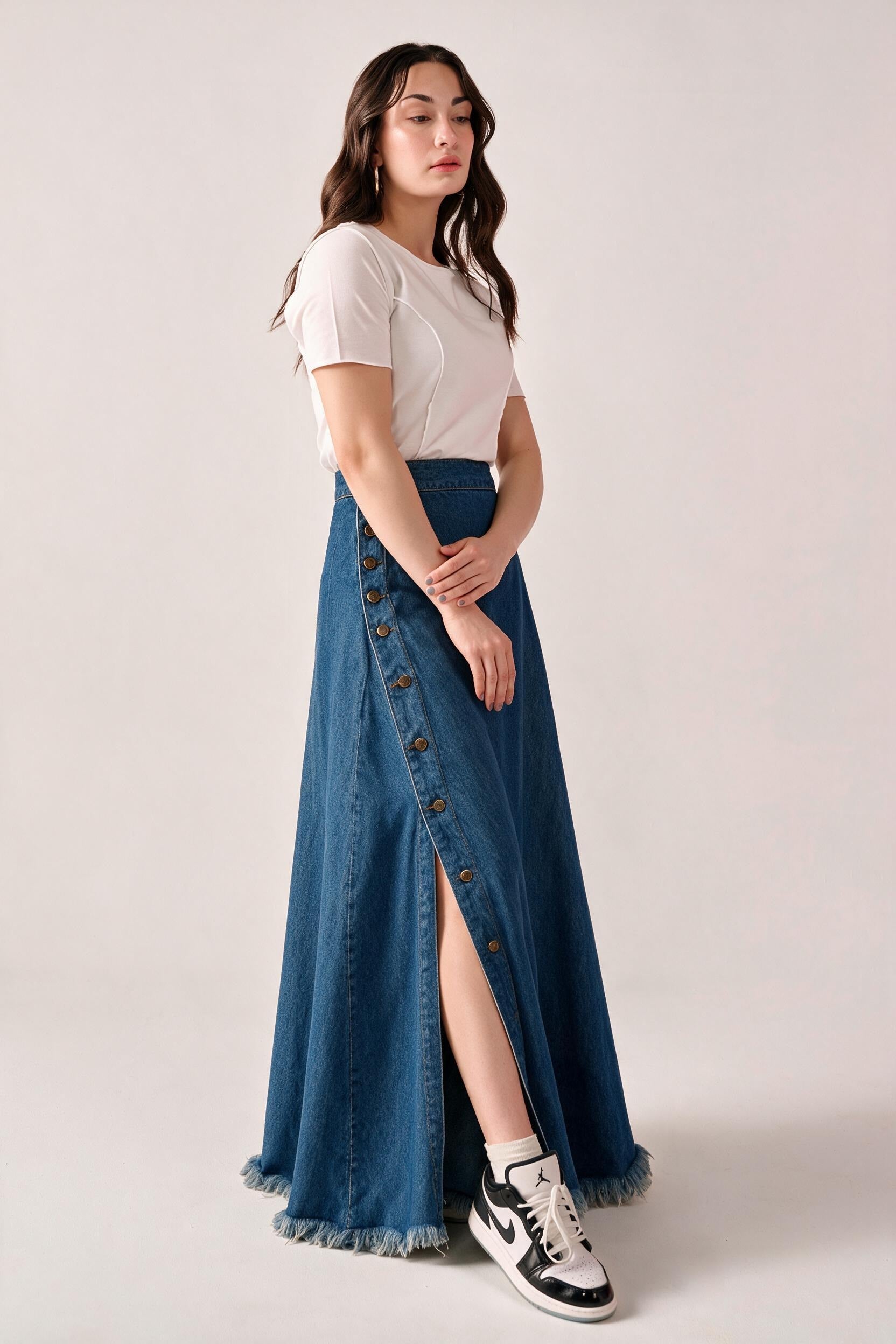 Noir Skirt
